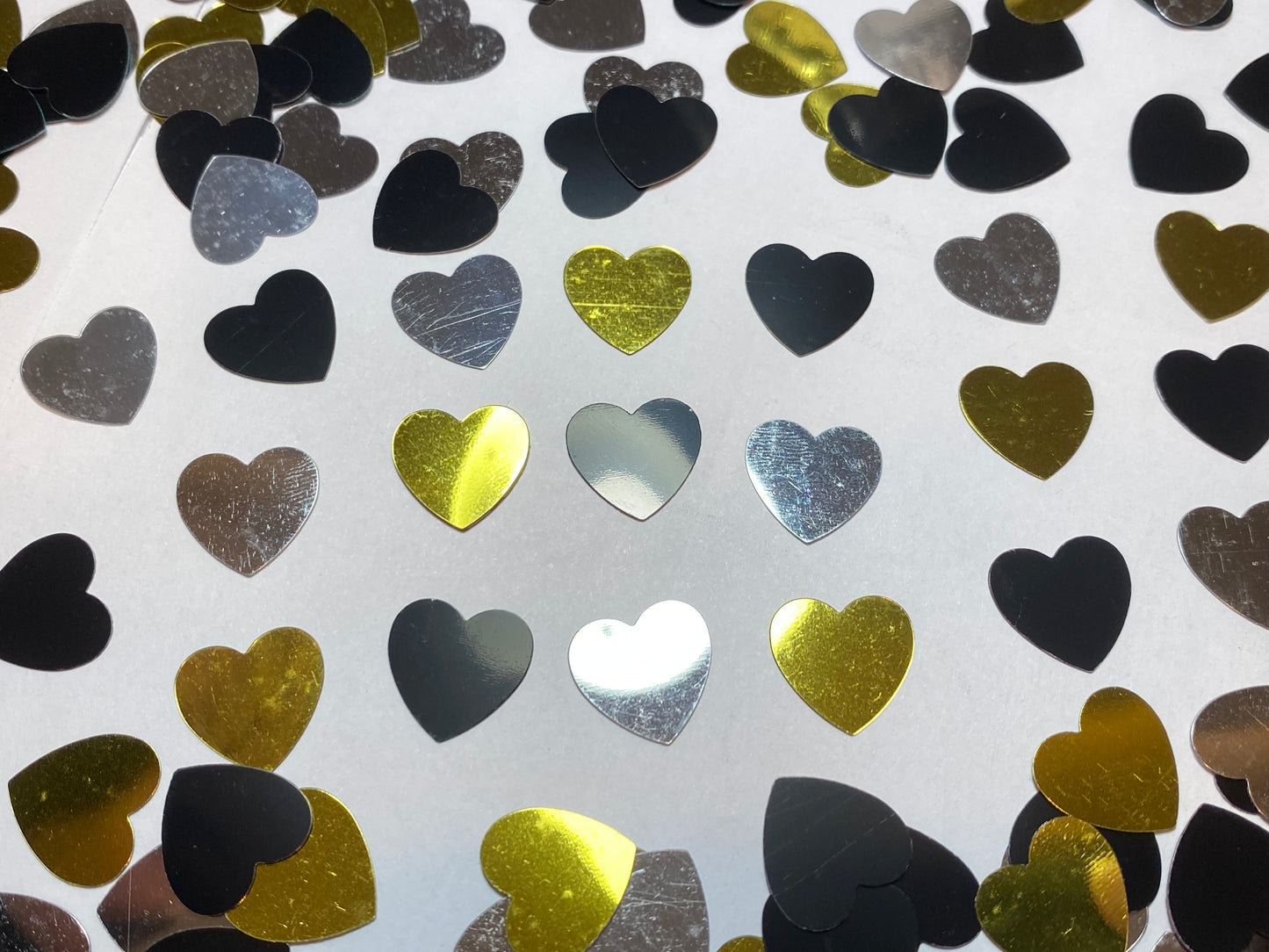 Full POUND (16 oz) of Black & Gold Heart Shaped Anniversary or Wedding Confetti Over 10,500 pieces